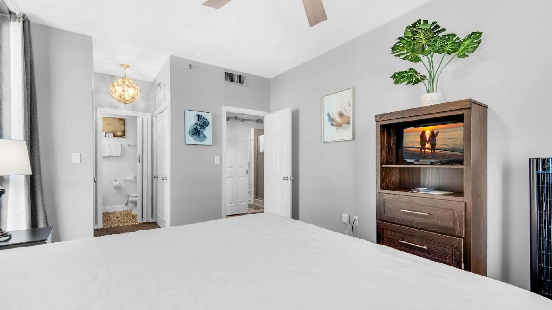 Enclave 701B- Paradiso Del Regno Destin Holiday home