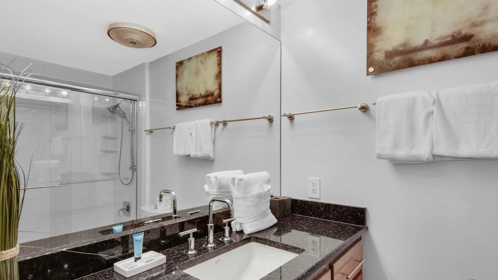 Enclave 701B- Paradiso Del Regno Destin United States