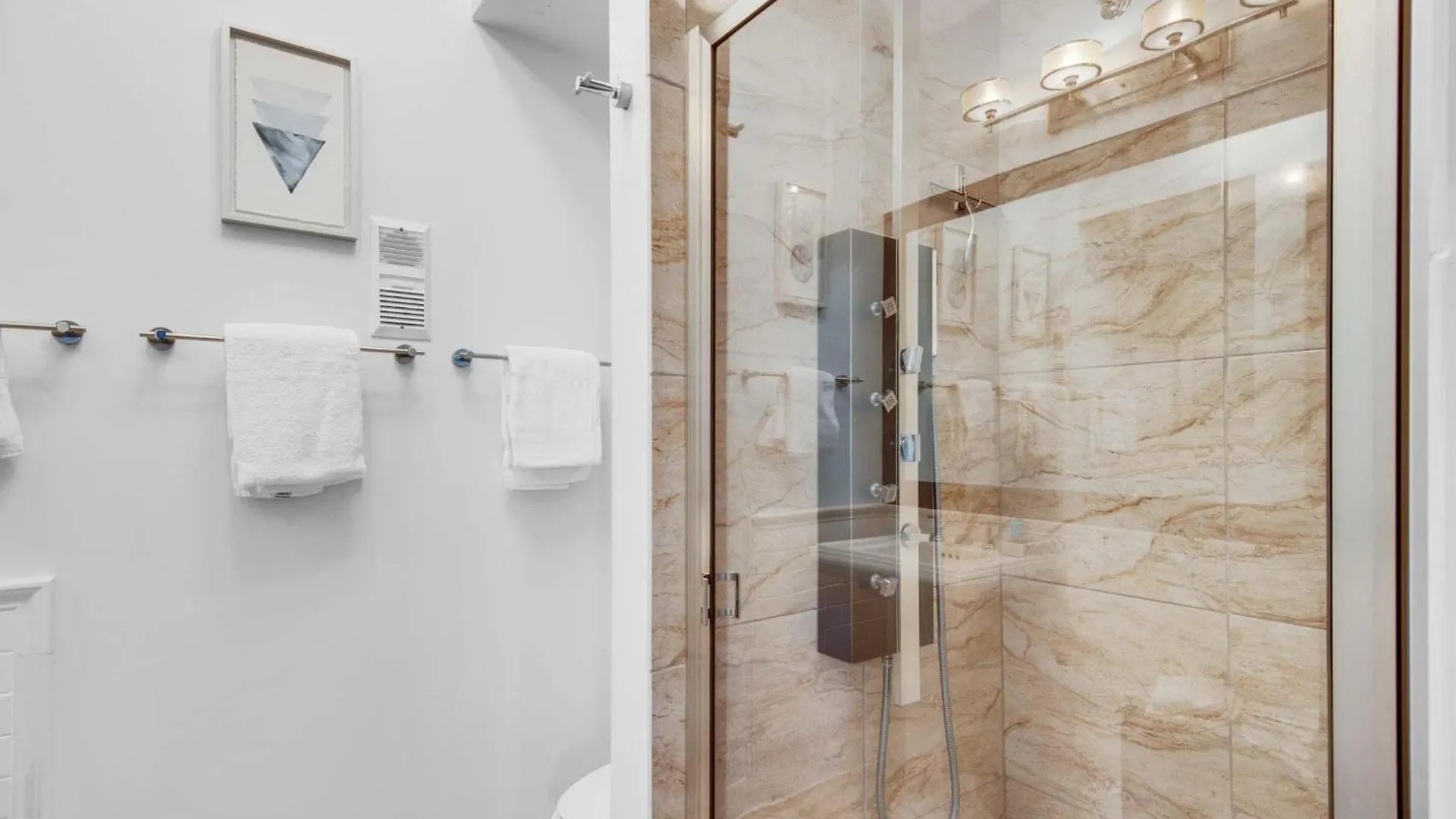 Enclave 701B- Paradiso Del Regno Destin 0*,  ABD