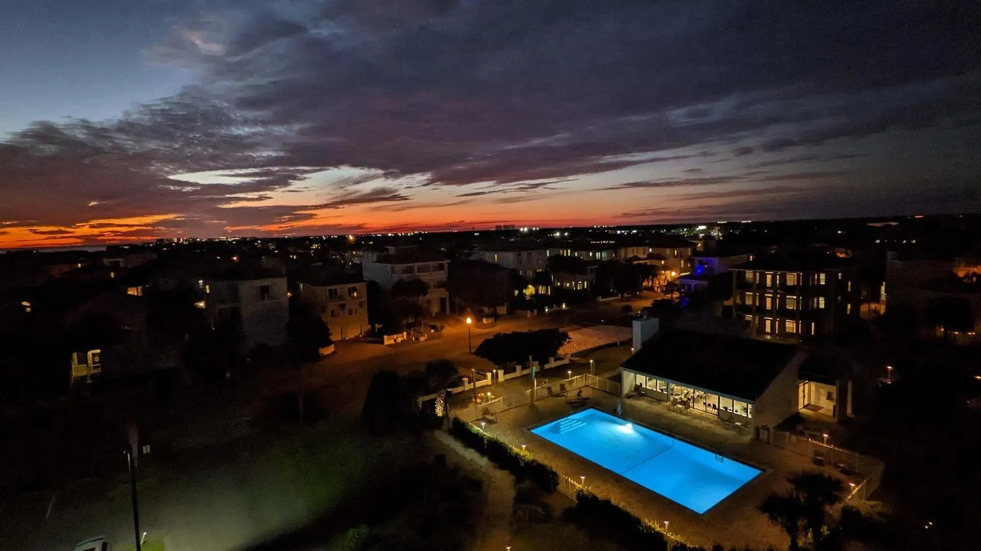 Enclave 701B- Paradiso Del Regno Destin